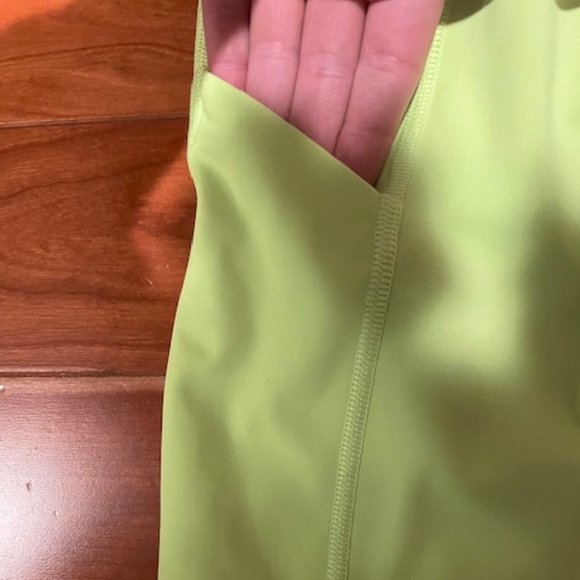 Athleta Ultimate Stash 7/8 Tights /Leggings - Women's Size XS - Picture 5 of 7